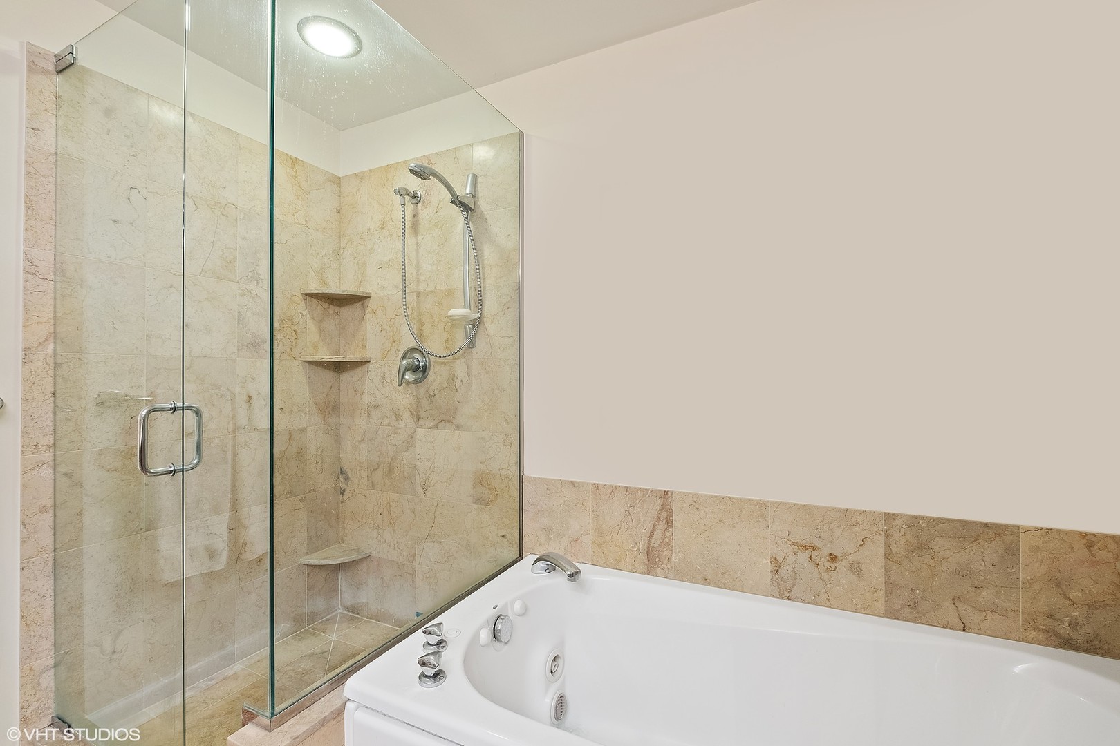 746 De Roo Loop, Unit 746 Highwood, IL 60040 - Photo 11 of 30