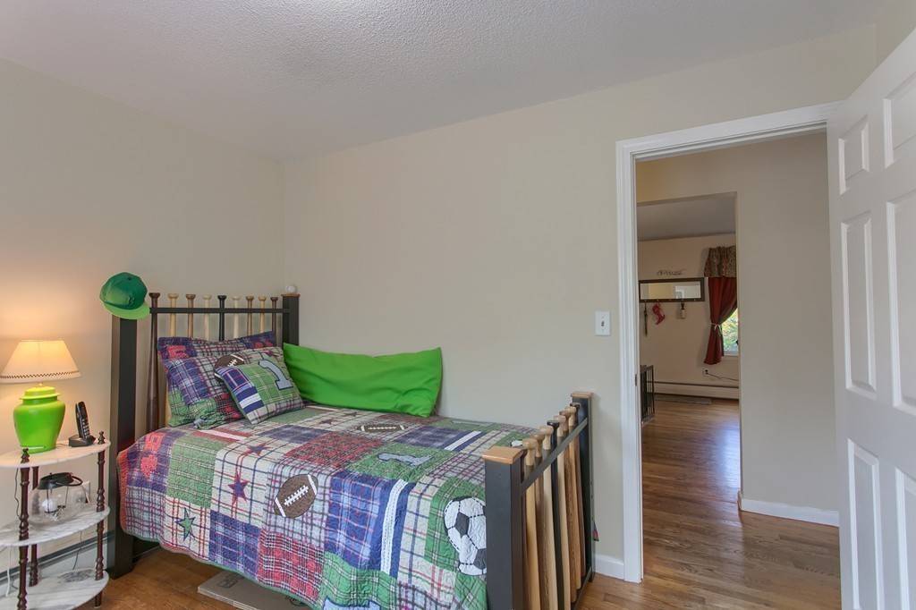 68 Lancaster Road Clinton, MA 01510 - Photo 11 of 28