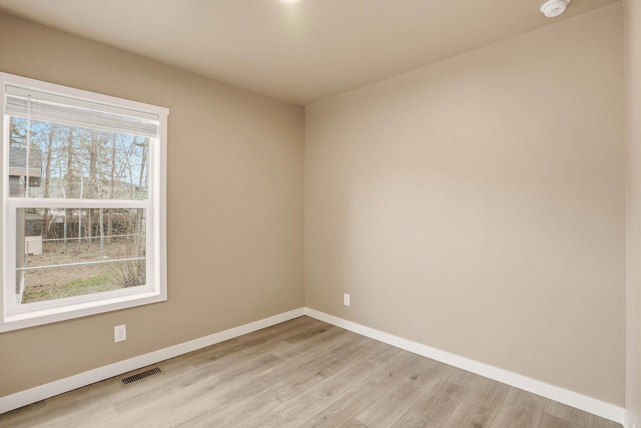 11776 Hauser Lake Road, Unit 15 Hauser, ID 83854 - Photo 9 of 22