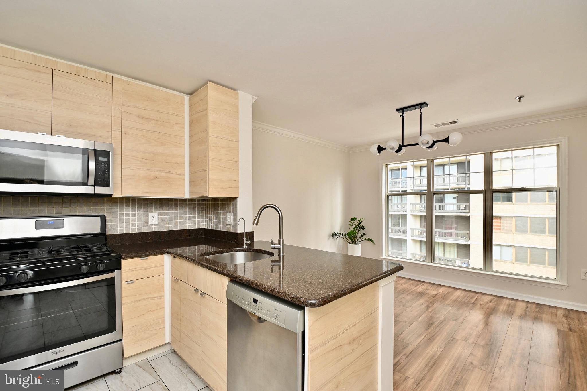 5563 Seminary Road, Unit 412 Falls Church, VA 22041 - Photo 14 of 45 Gallery Image 14