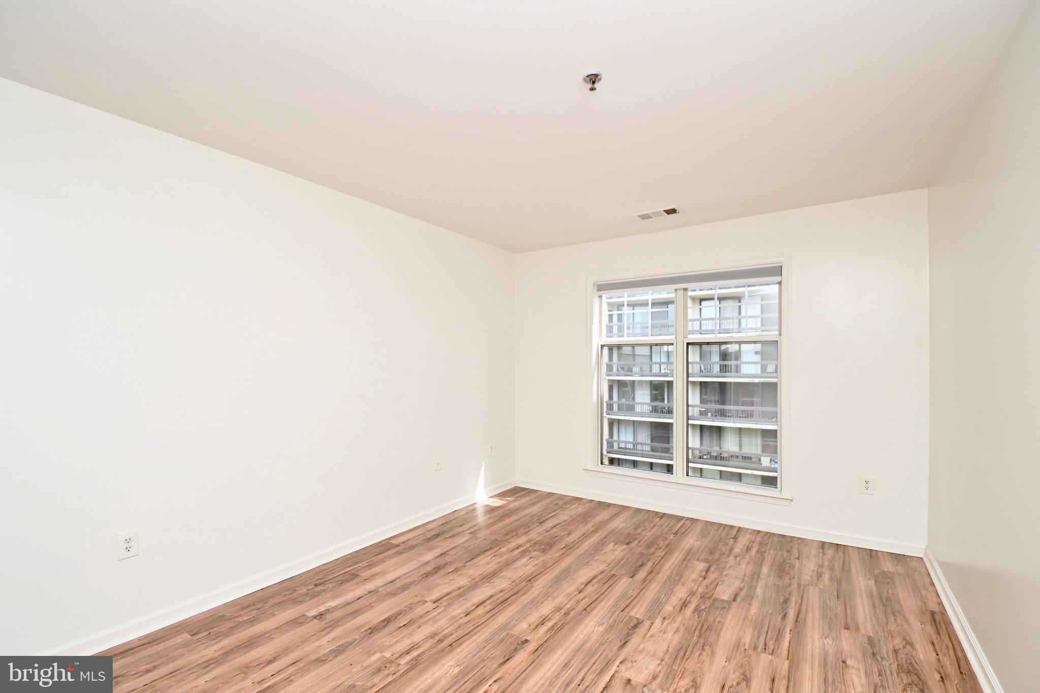5563 Seminary Road, Unit 412 Falls Church, VA 22041 - Photo 23 of 45 Gallery Image 23