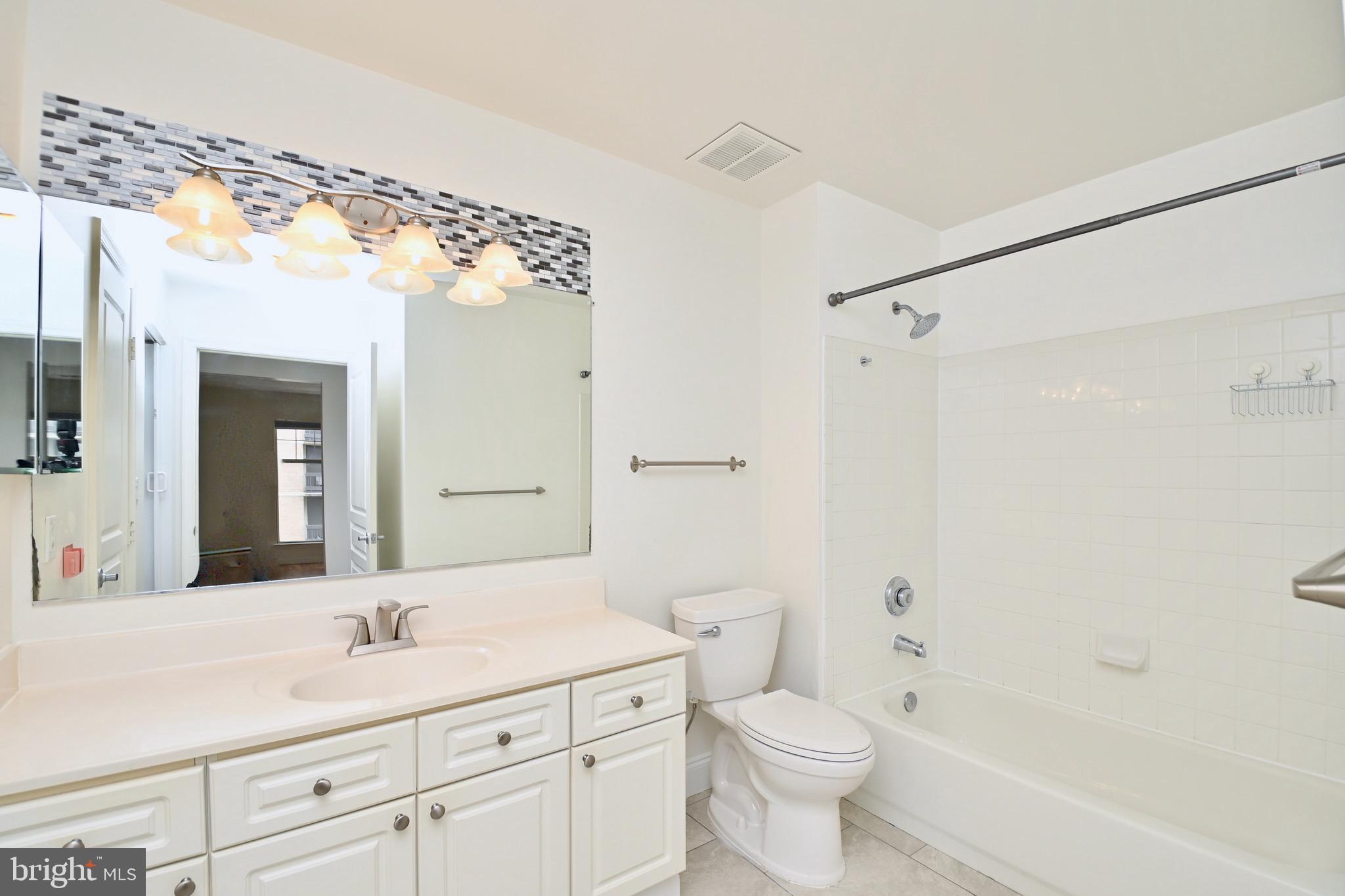 5563 Seminary Road, Unit 412 Falls Church, VA 22041 - Photo 27 of 45 Gallery Image 27