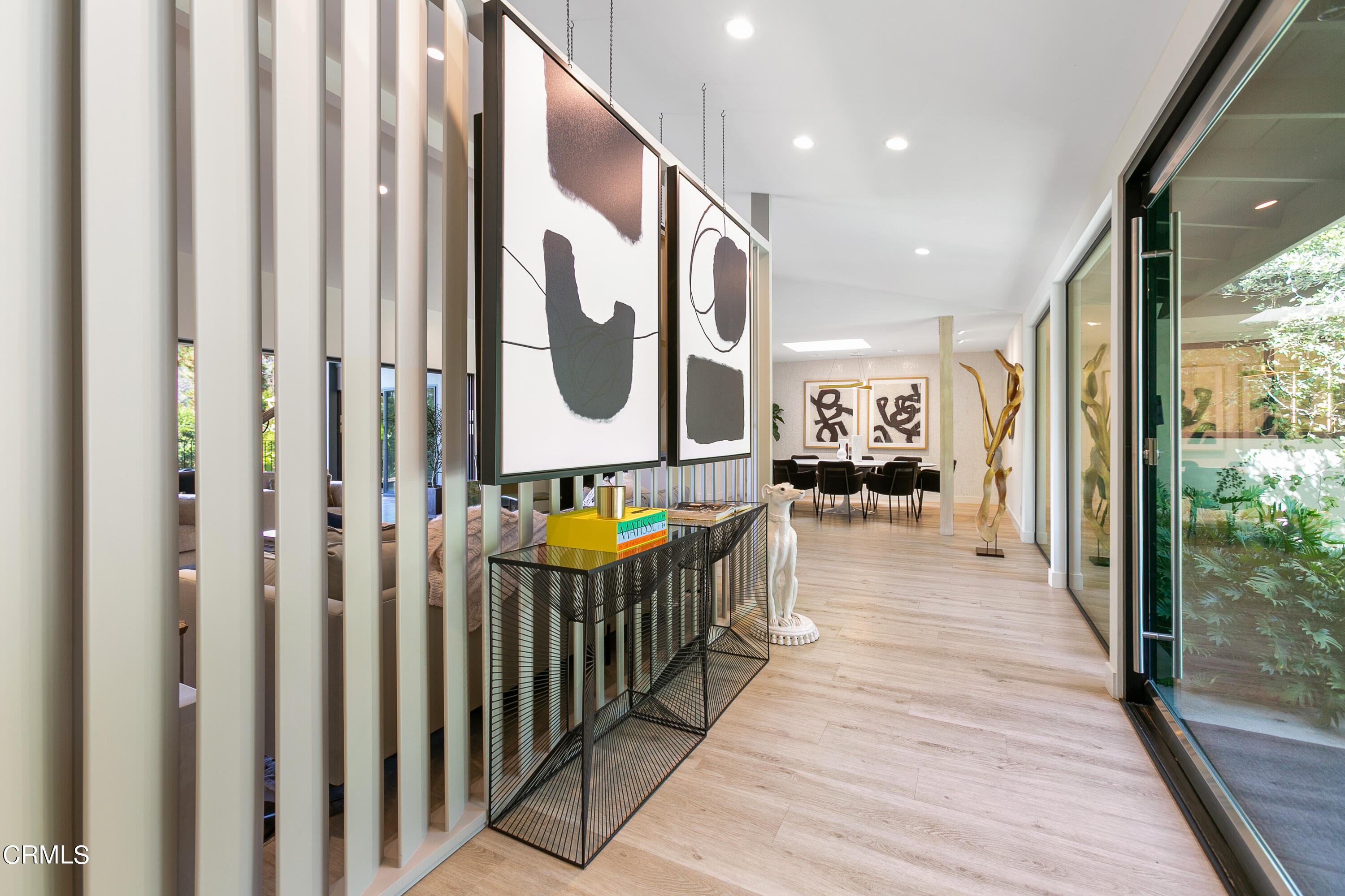 1240 Chateau Road Pasadena, CA 91105 - Photo 3 of 30 a view of a patio with wooden fence