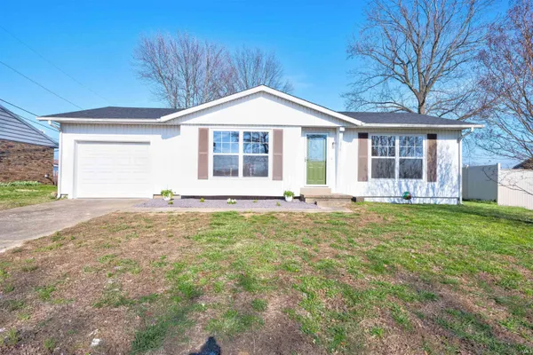 $164,900 | 1313 Mayfair Drive, Boonville, IN 47601