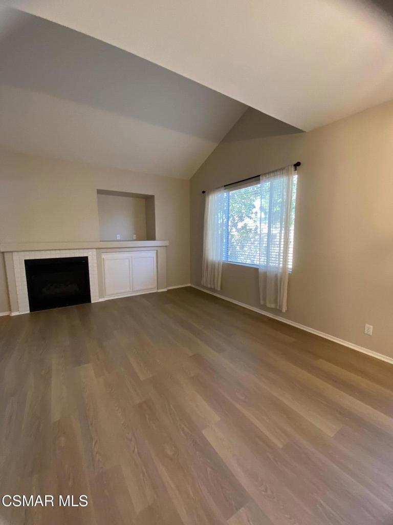 273 Springmist Lane Simi Valley, CA 93065 - Photo 3 of 14 a view of an empty room with windows
