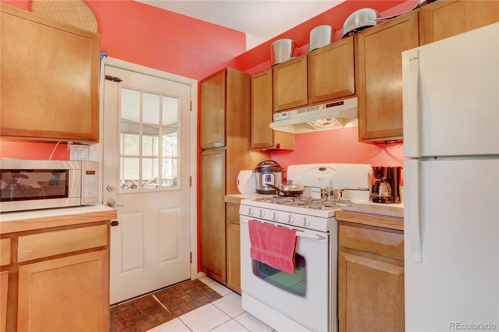 28351 Meadow Rue Road Evergreen, CO 80439 - Photo 12 of 39 Gallery Image 12
