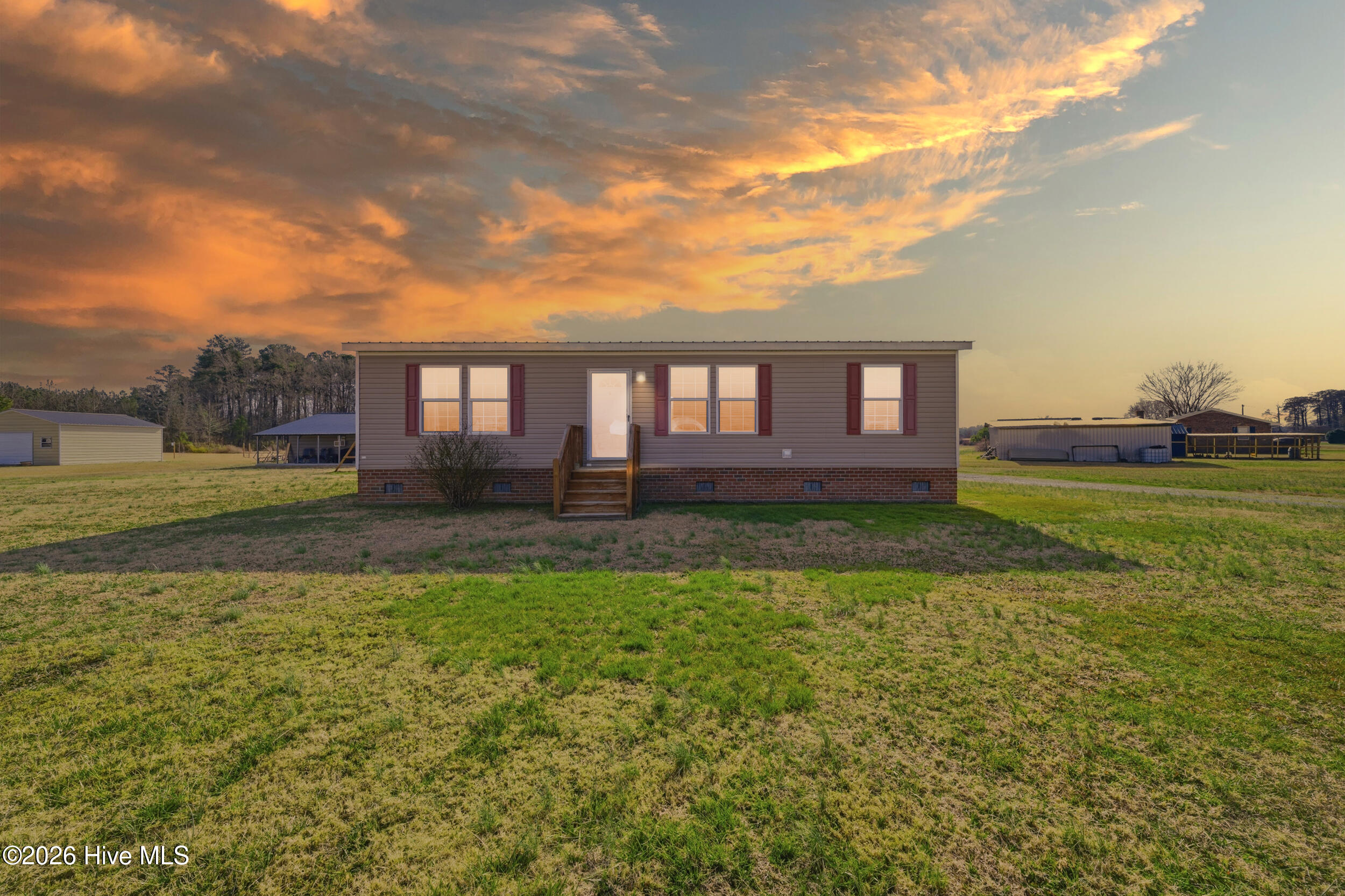 323 Hurdletown Road Hertford, NC 27944 - Photo 6 of 44 1_01atwilight