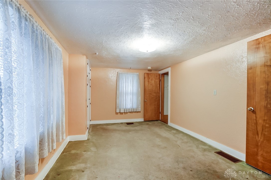 2735 Dwight Road Springfield, OH 45503 - Photo 16 of 40 Gallery Image 16