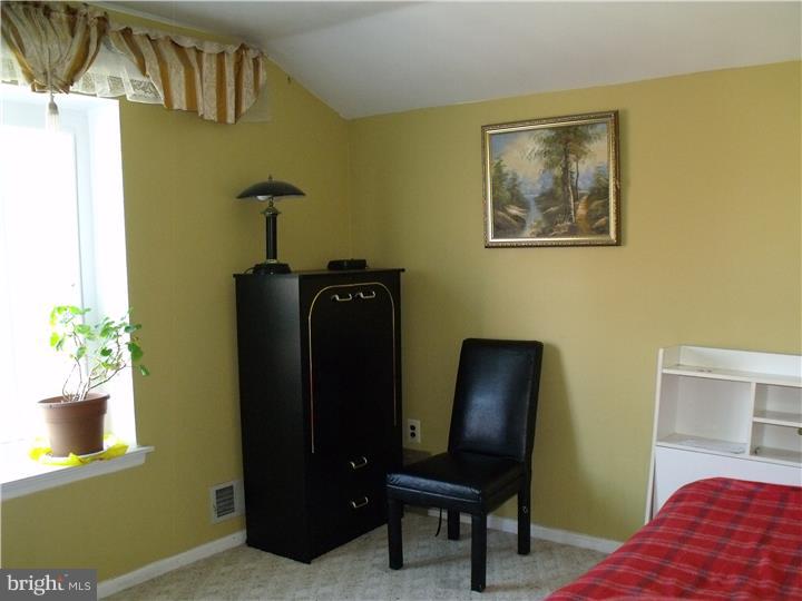 27 Geraldine Road Hightstown, NJ 08520 - Photo 15 of 24 Bedroom 3