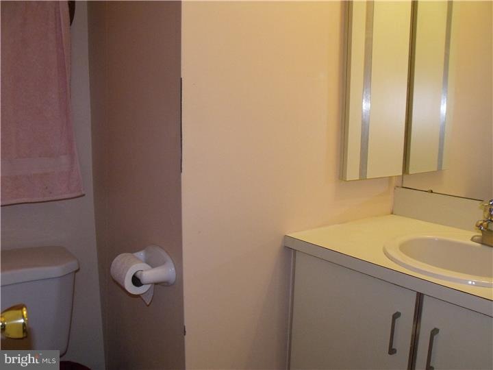 27 Geraldine Road Hightstown, NJ 08520 - Photo 16 of 24 Bedroom 2