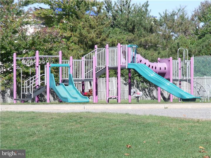 27 Geraldine Road Hightstown, NJ 08520 - Photo 22 of 24 Nearby Playground