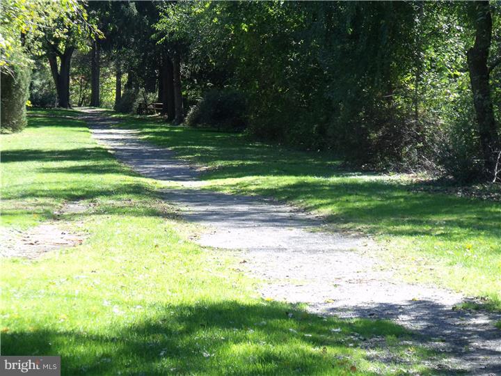 27 Geraldine Road Hightstown, NJ 08520 - Photo 24 of 24 Nearby Park