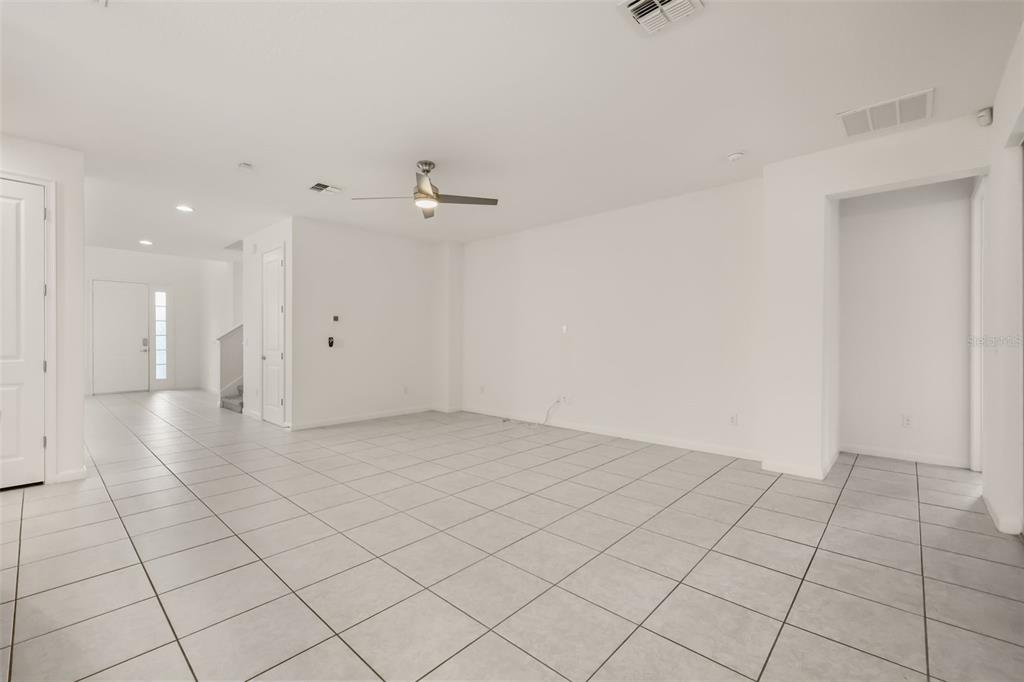 1078 Castlevecchio Loop Orlando, FL 32825 - Photo 13 of 43