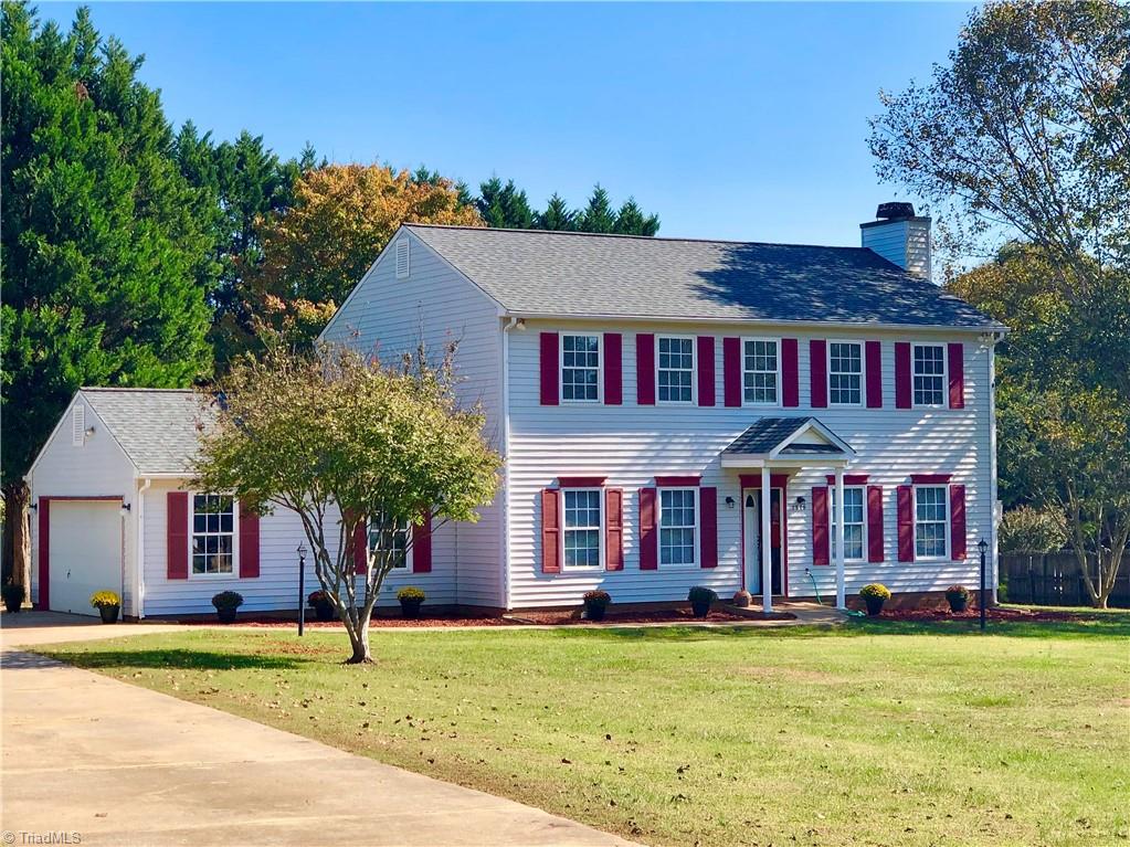 7518 Strawberry Road Summerfield, NC 27358 - Photo 2 of 36 Gallery Image 2