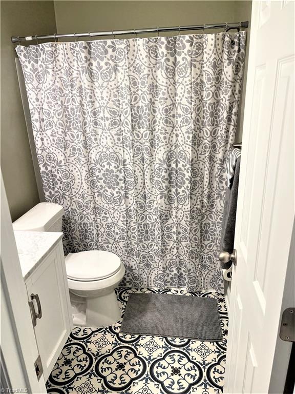 7518 Strawberry Road Summerfield, NC 27358 - Photo 22 of 36 Gallery Image 22