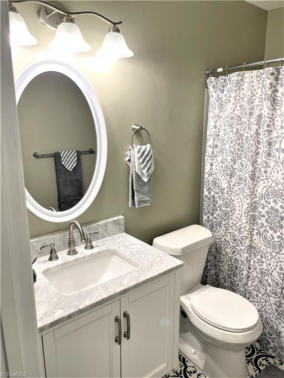 7518 Strawberry Road Summerfield, NC 27358 - Photo 23 of 36 Gallery Image 23