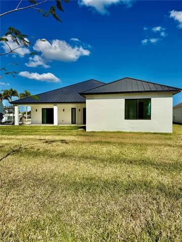 $855,000 | 3122 Southeast Ramsey Court, Port St. Lucie, FL 34952