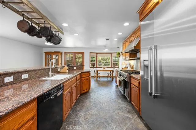 $1,450,000 | 3621 Halbrite Avenue, Long Beach, CA 90808