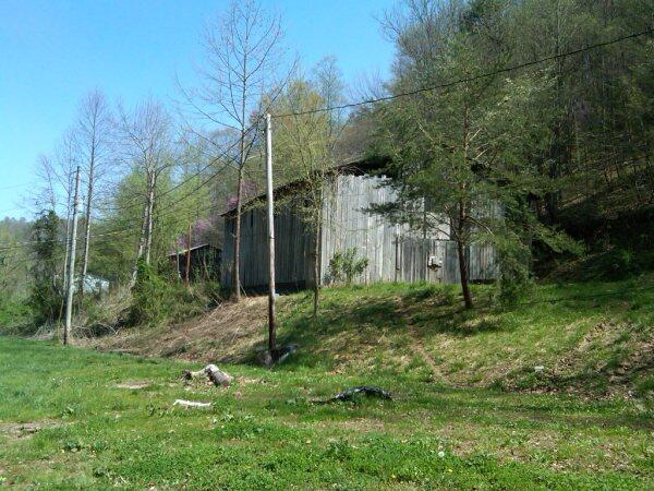 99 Sol Hollow Road Manchester, KY 40962 - Photo 10 of 12 sol Hollow