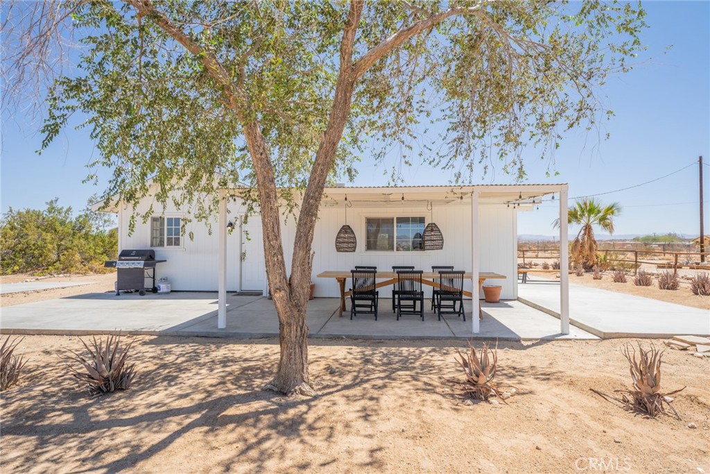 290 Bluegrass Road Twentynine Palms, CA 92277 - Photo 29 of 40