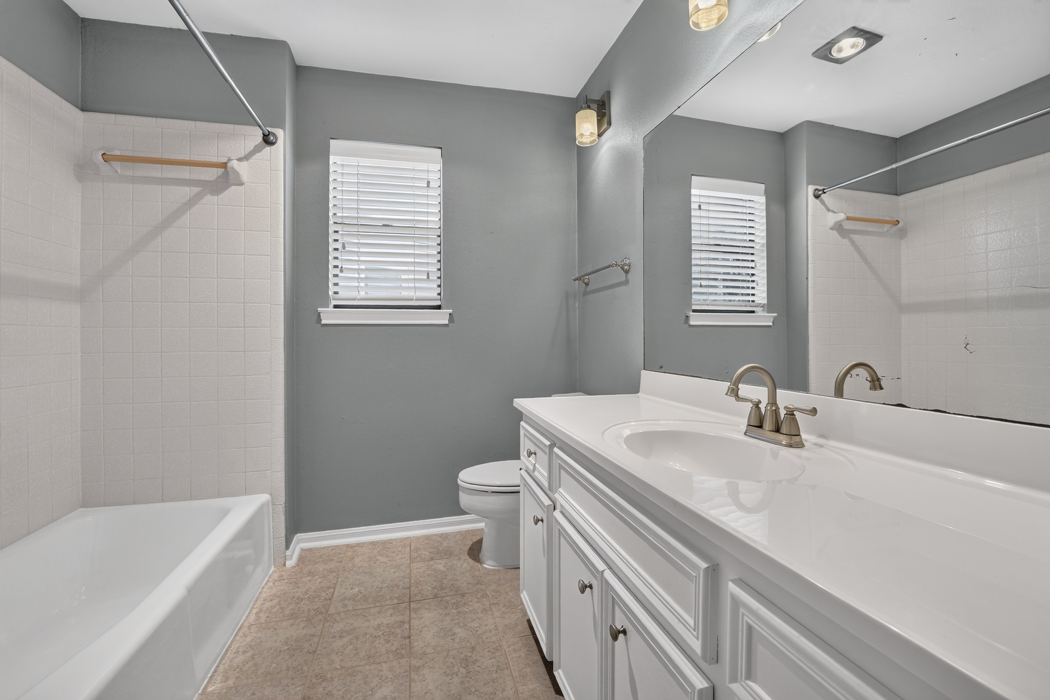 3845 Ranch Road 2222, Unit 32 Austin, TX 78731 - Photo 15 of 24 Upstairs hallway bathroom