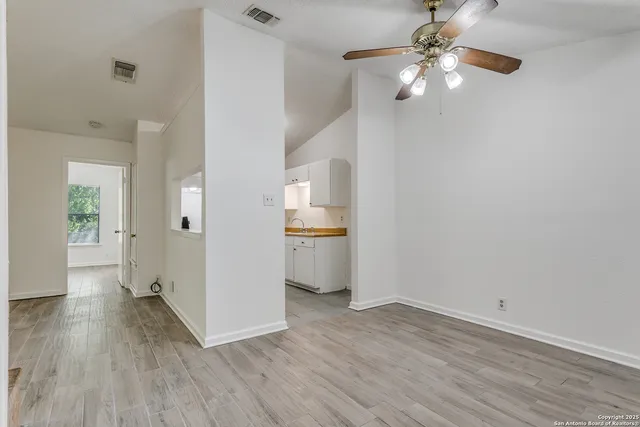 $1,250 | 14436 Woods Hole Drive, San Antonio, TX 78233