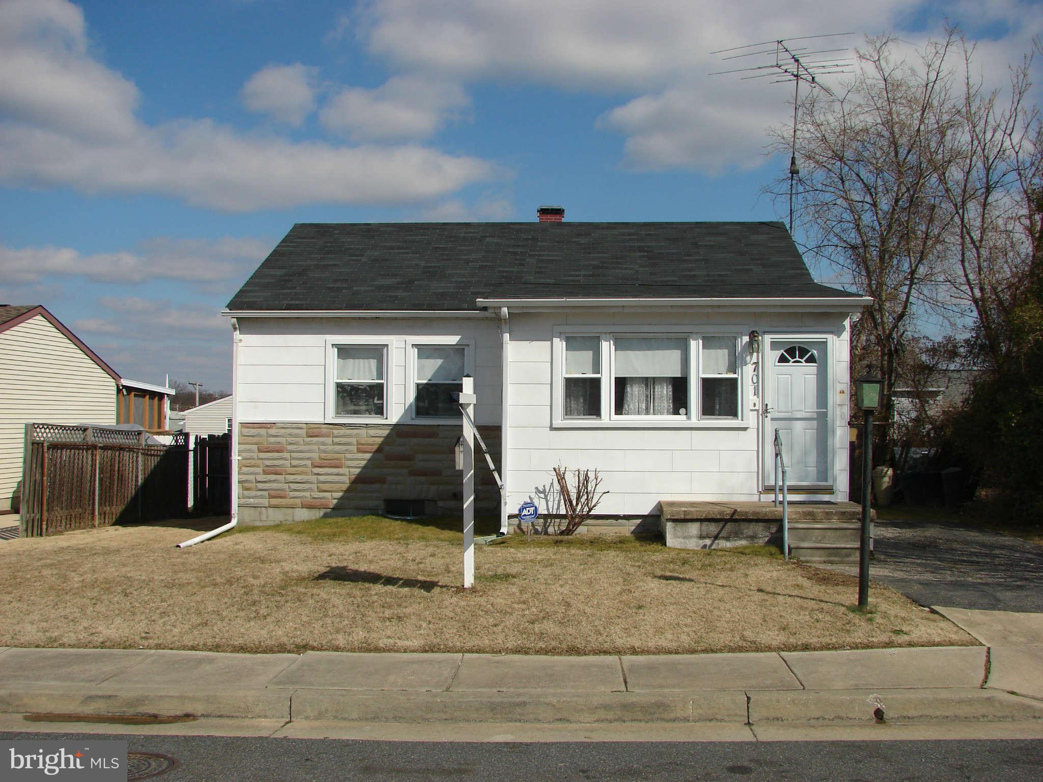 701 Fuselage Avenue Baltimore, MD 21221 - Photo 2 of 21 Exterior (General)