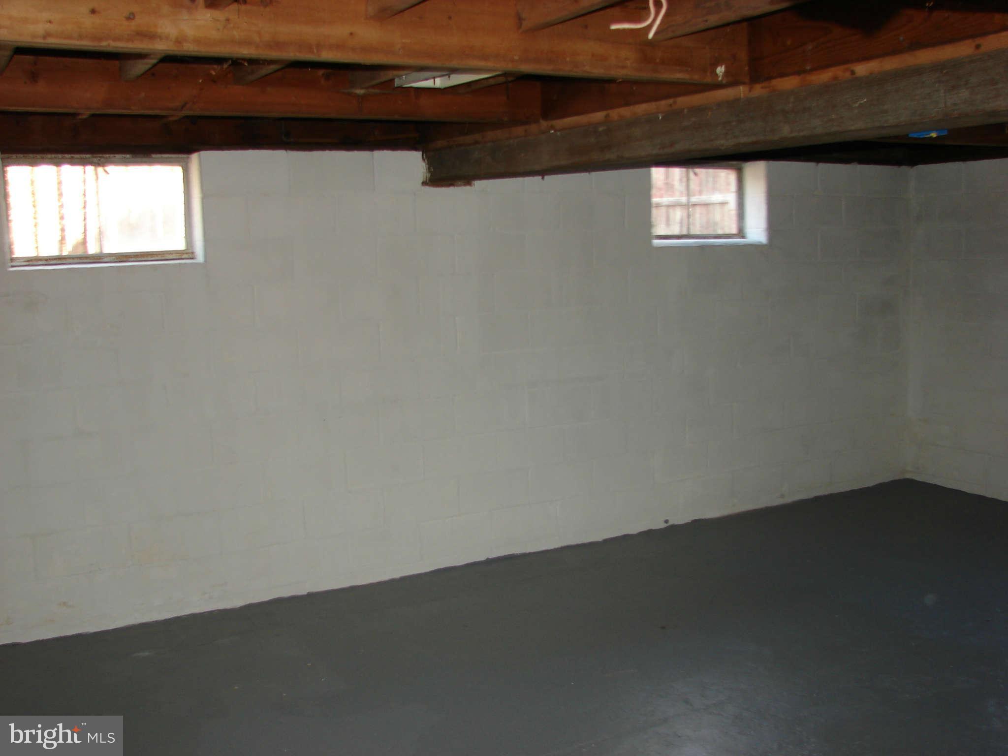 701 Fuselage Avenue Baltimore, MD 21221 - Photo 14 of 21 Basement
