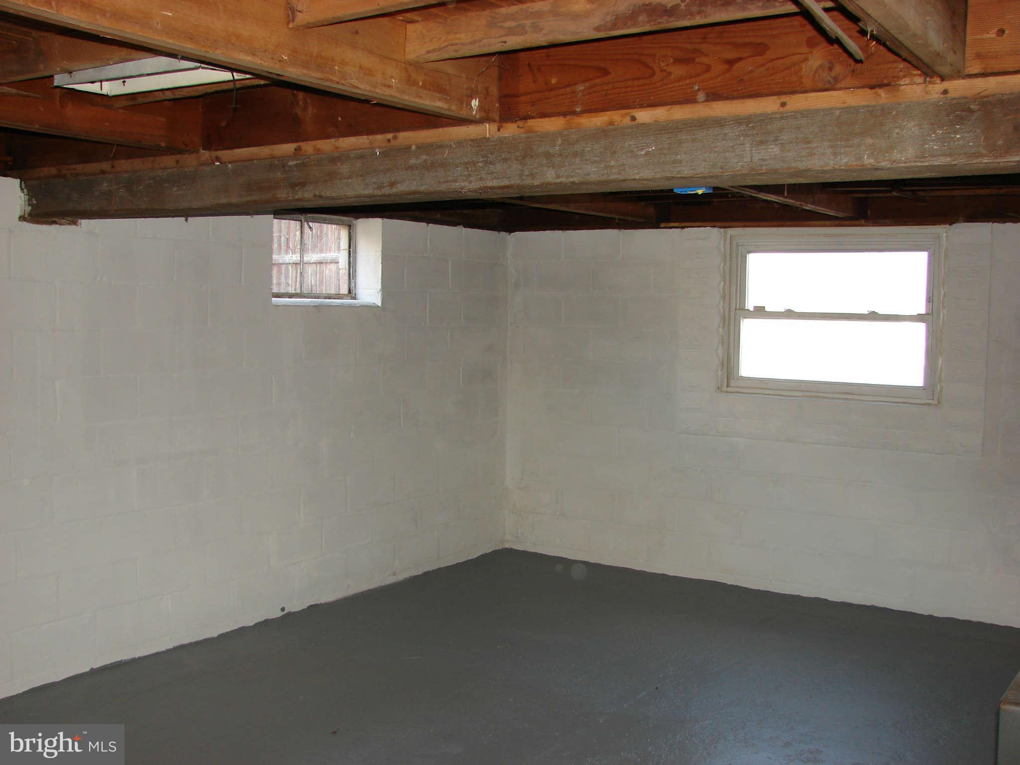 701 Fuselage Avenue Baltimore, MD 21221 - Photo 15 of 21 Basement