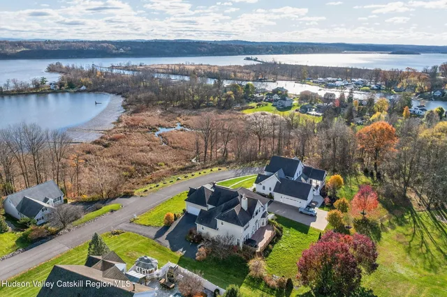 $849,000 | 67 Latham Circle, Saugerties, NY 12477