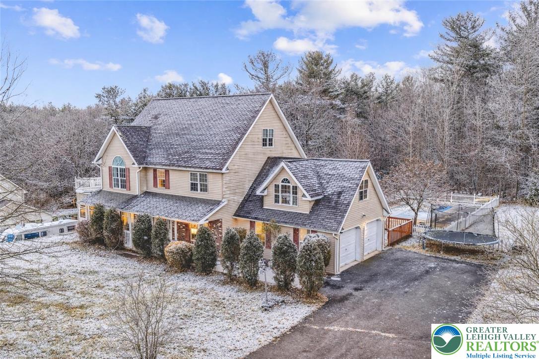 2247 Reo Drive Effort, PA 18330 - Photo 2 of 45