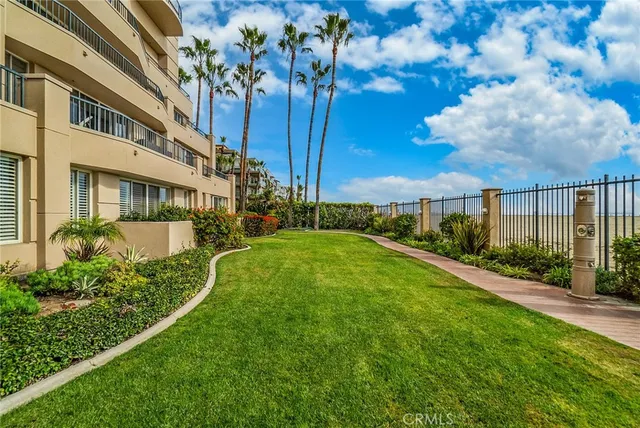 $575,000 | 850 East Ocean Boulevard, Unit 613, Long Beach, CA 90802
