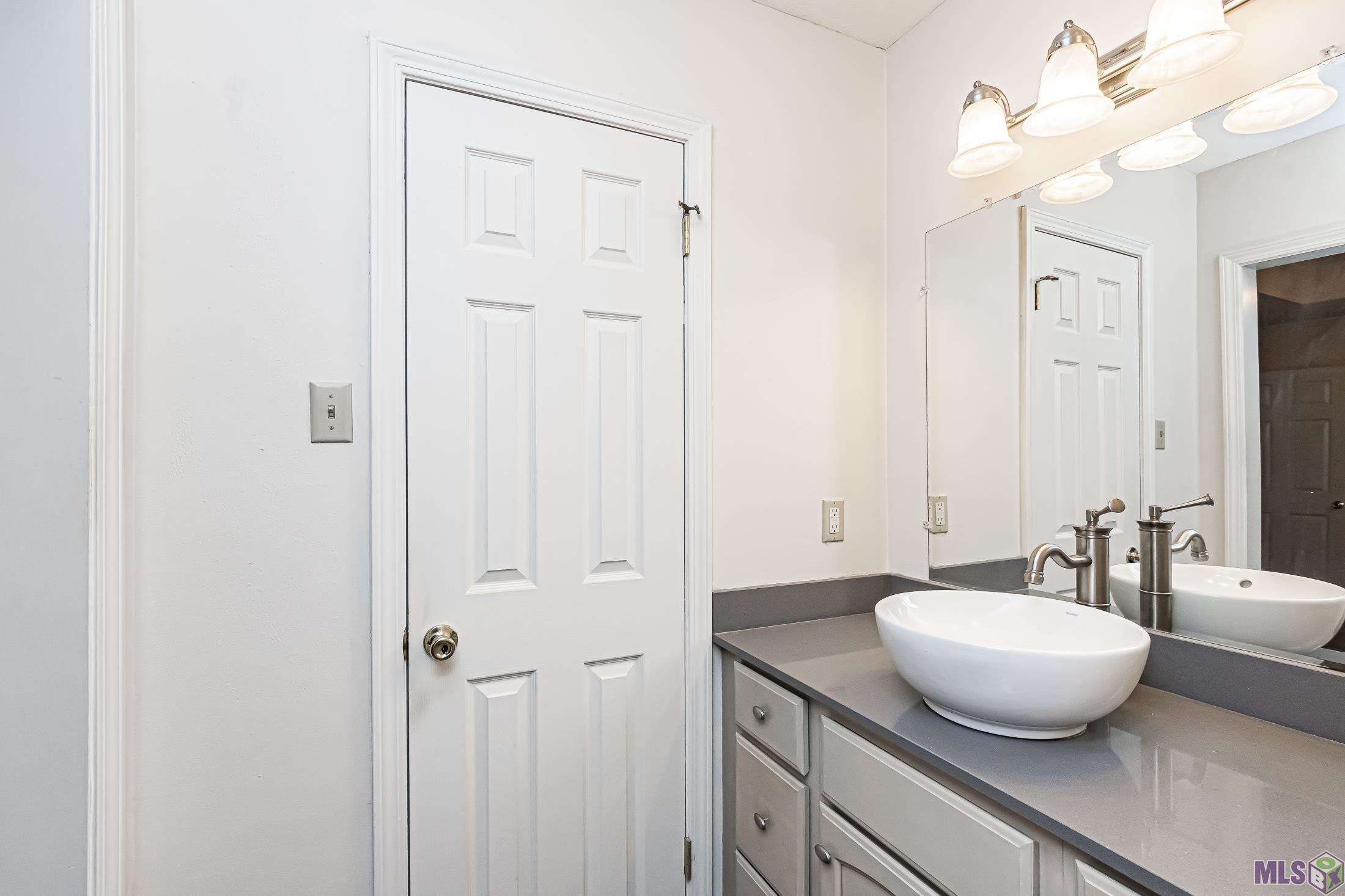 2014 Spring Ridge Avenue Baton Rouge, LA 70816 - Photo 14 of 21