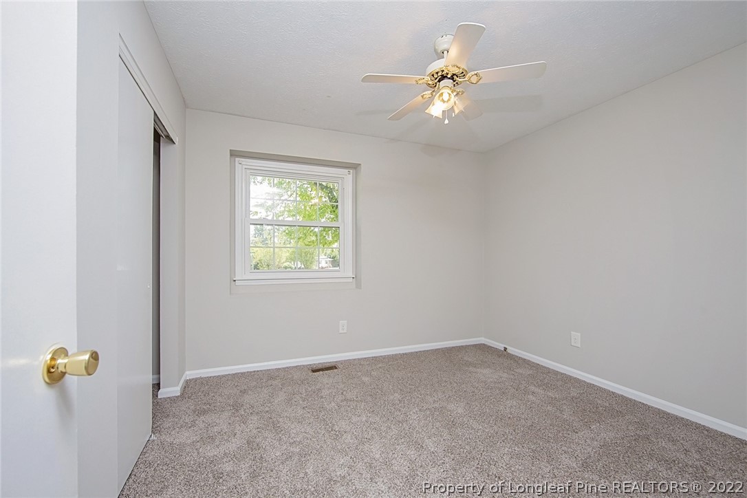 5838 Hunting Ridge Road Hope Mills, NC 28348 - Photo 25 of 34 Gallery Image 25