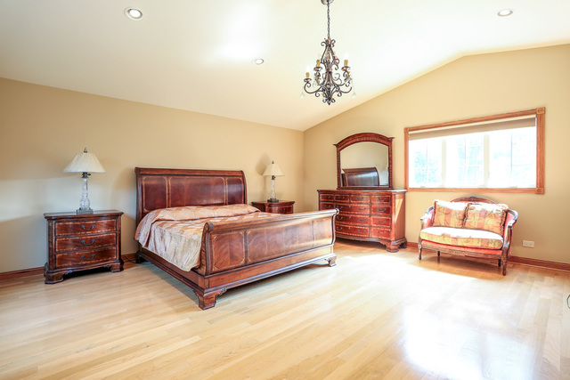 262 Ela Road Inverness, IL 60010 - Photo 13 of 36