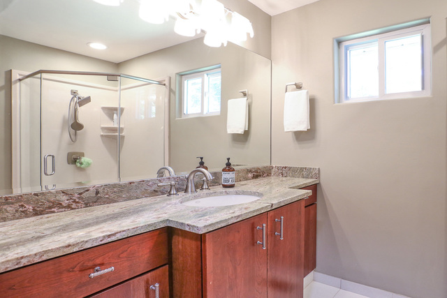 262 Ela Road Inverness, IL 60010 - Photo 20 of 36