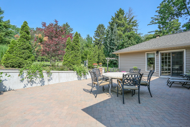 262 Ela Road Inverness, IL 60010 - Photo 25 of 36