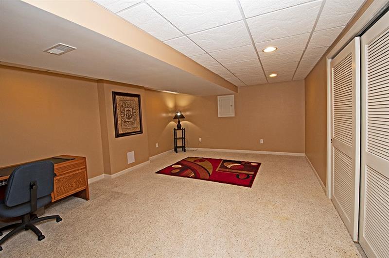 225 Rock Run Road Canonsburg, PA 15317 - Photo 16 of 25 Gallery Image 16