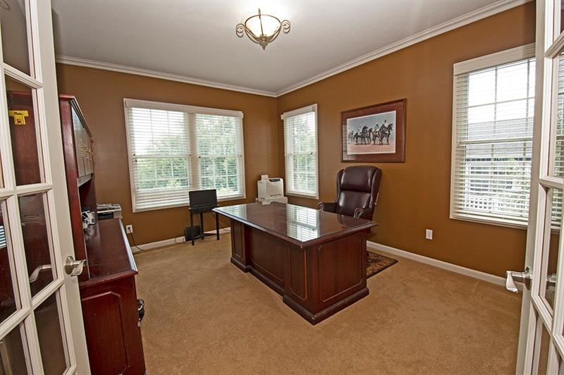 225 Rock Run Road Canonsburg, PA 15317 - Photo 8 of 25 Gallery Image 8