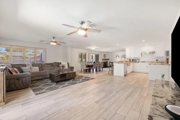 $3,800 | 42230 May Pen Road, Bermuda Dunes, CA 92203