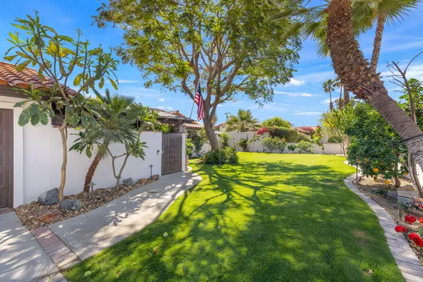 $3,800 | 42230 May Pen Road, Bermuda Dunes, CA 92203