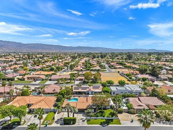 $3,800 | 42230 May Pen Road, Bermuda Dunes, CA 92203