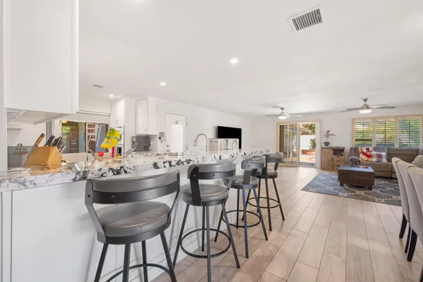 $3,800 | 42230 May Pen Road, Bermuda Dunes, CA 92203