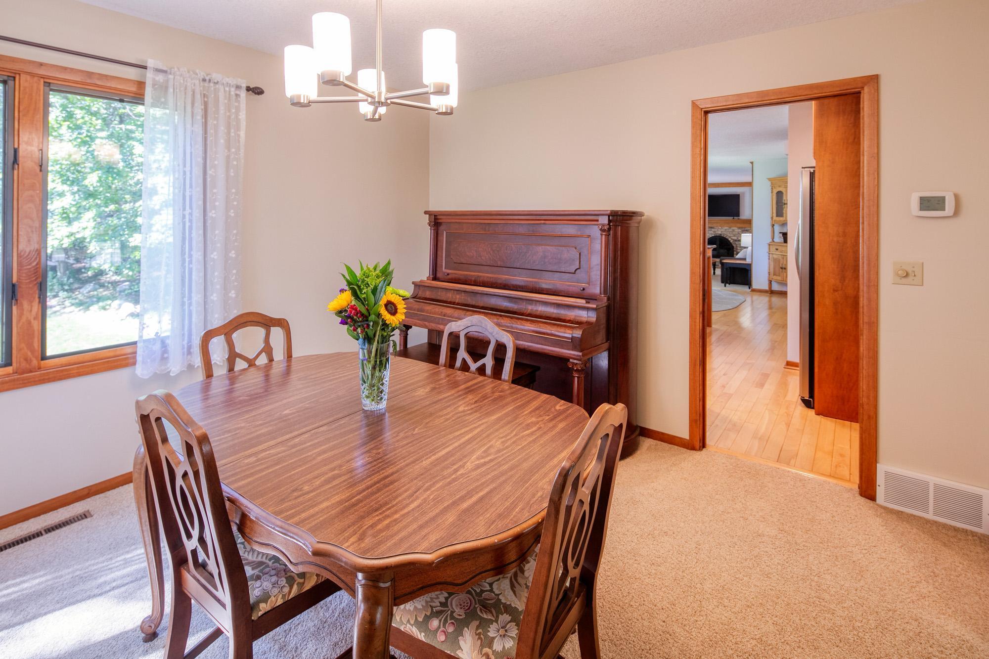 9866 Edgewood Road Bloomington, MN 55438 - Photo 15 of 50 Gallery Image 15