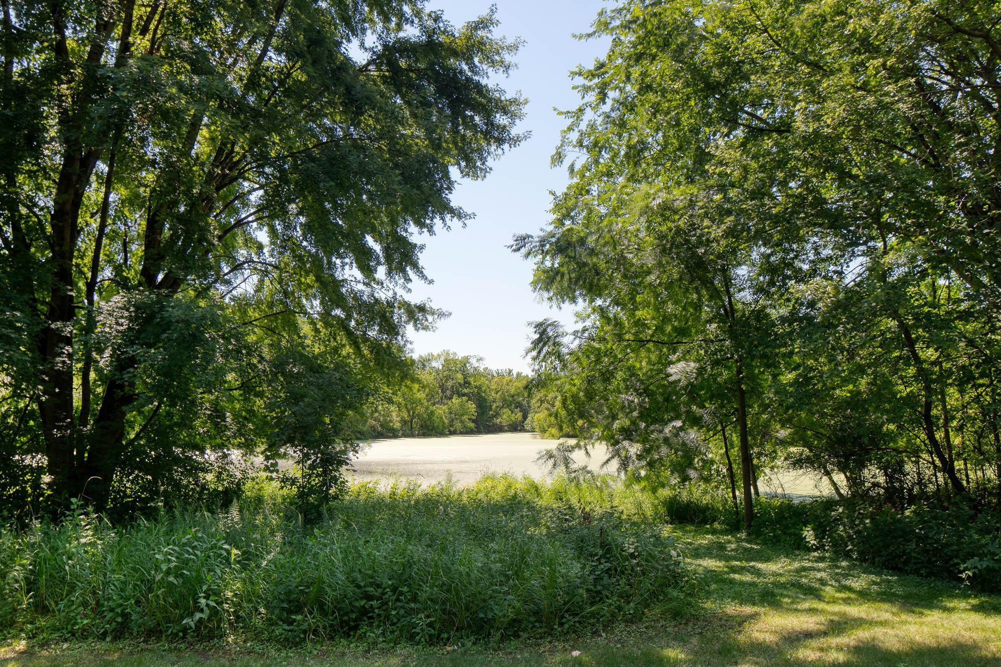 9866 Edgewood Road Bloomington, MN 55438 - Photo 3 of 50 Gallery Image 3