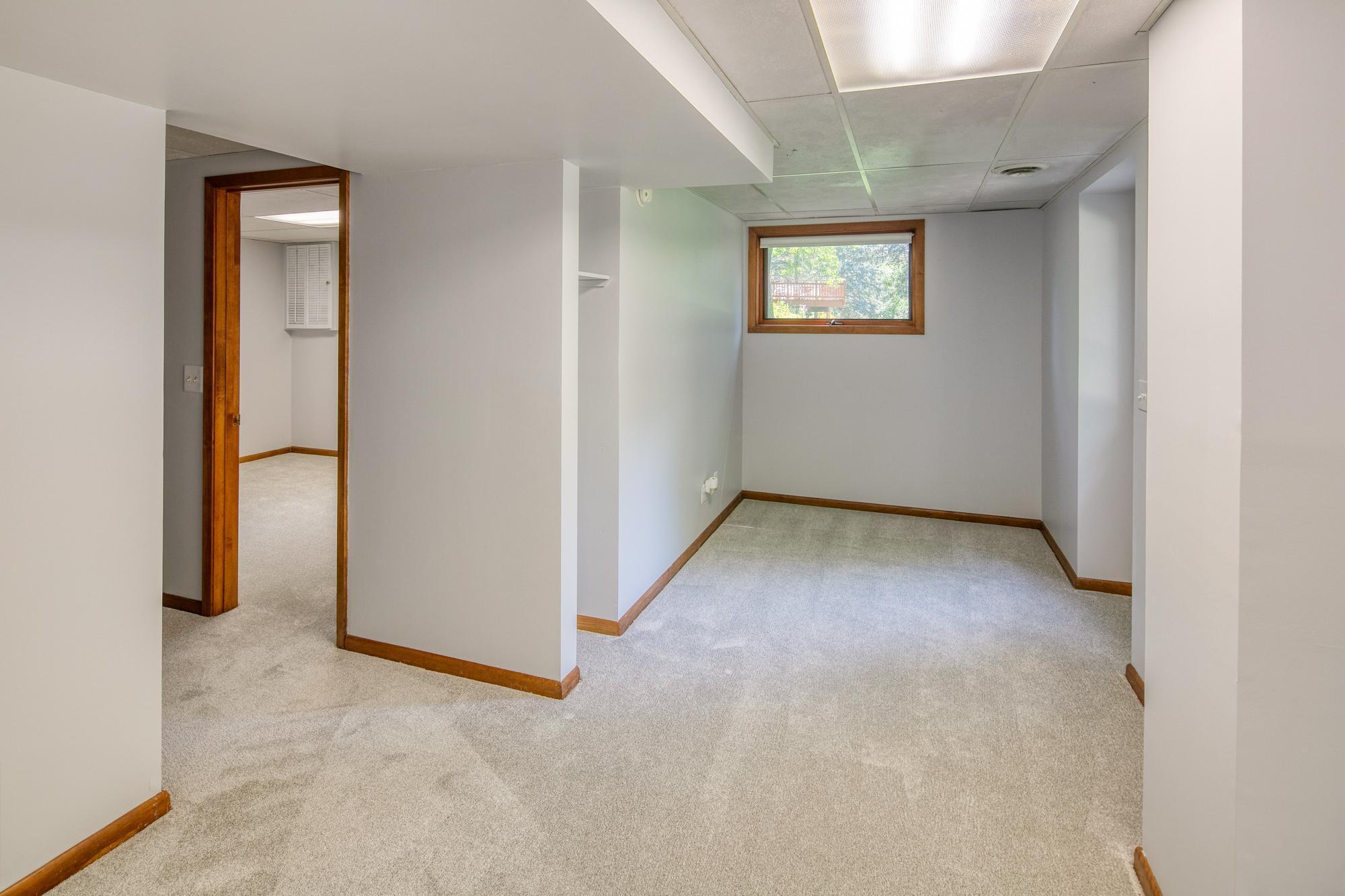 9866 Edgewood Road Bloomington, MN 55438 - Photo 31 of 50 Gallery Image 31