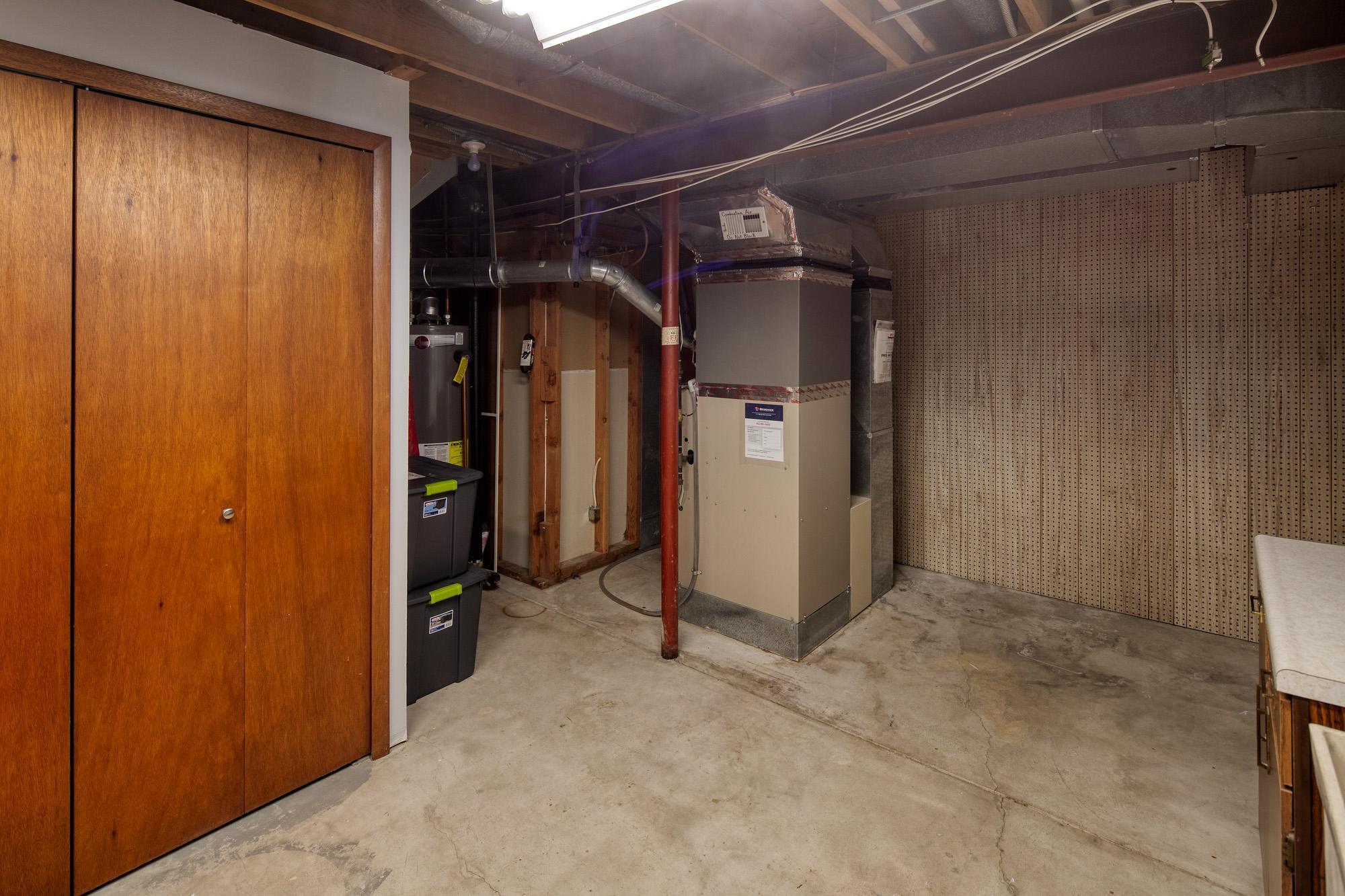 9866 Edgewood Road Bloomington, MN 55438 - Photo 38 of 50 Gallery Image 38