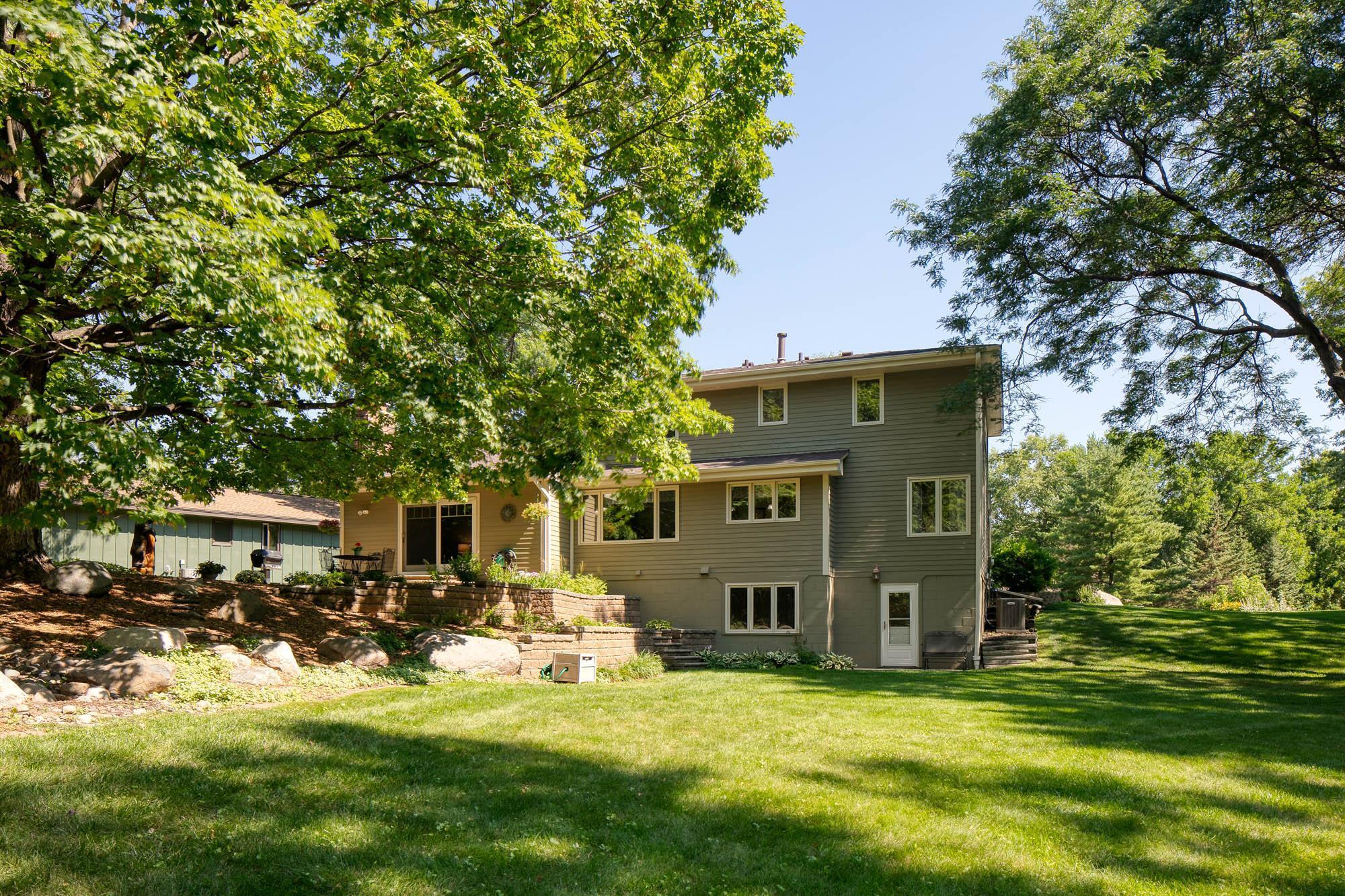 9866 Edgewood Road Bloomington, MN 55438 - Photo 42 of 50 Gallery Image 42