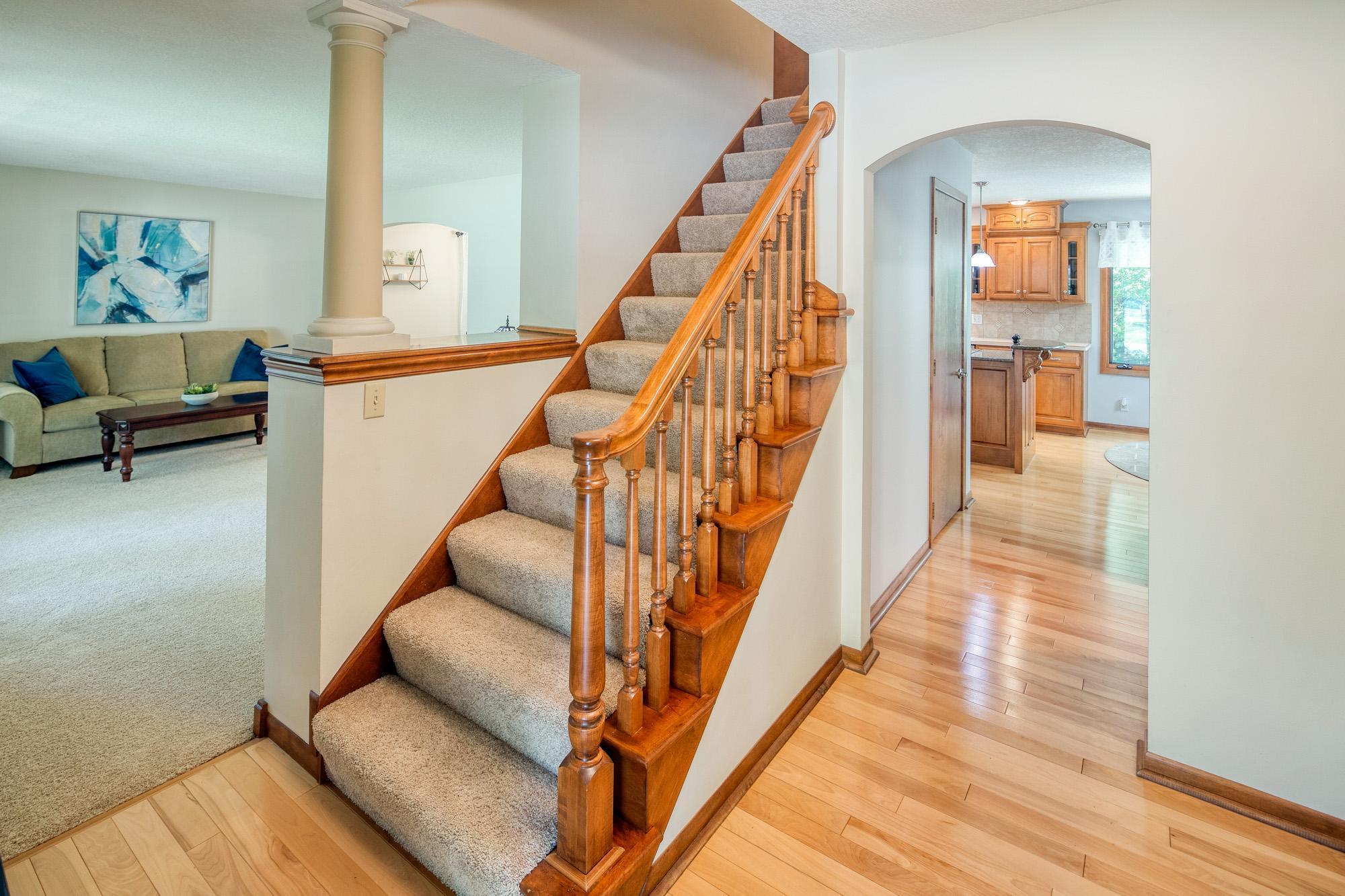 9866 Edgewood Road Bloomington, MN 55438 - Photo 8 of 50 Gallery Image 8
