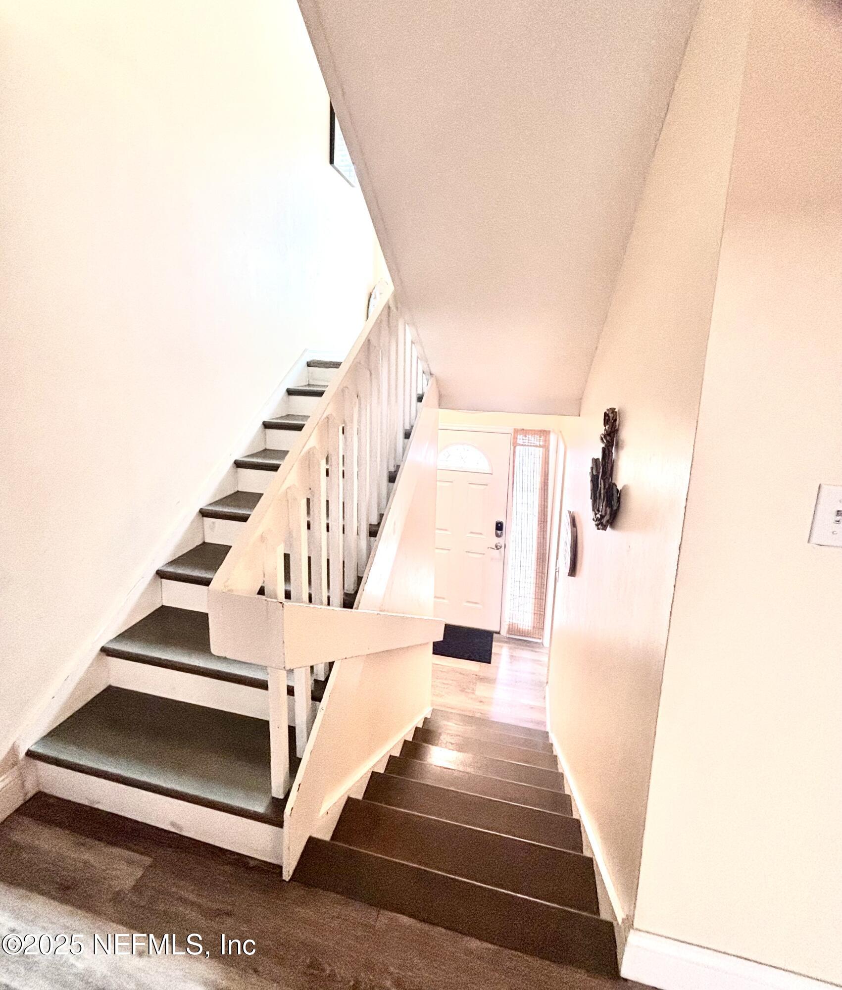 3165 1st Avenue, Unit 13 Fernandina Beach, FL 32034 - Photo 14 of 37 a view of entryway and hall